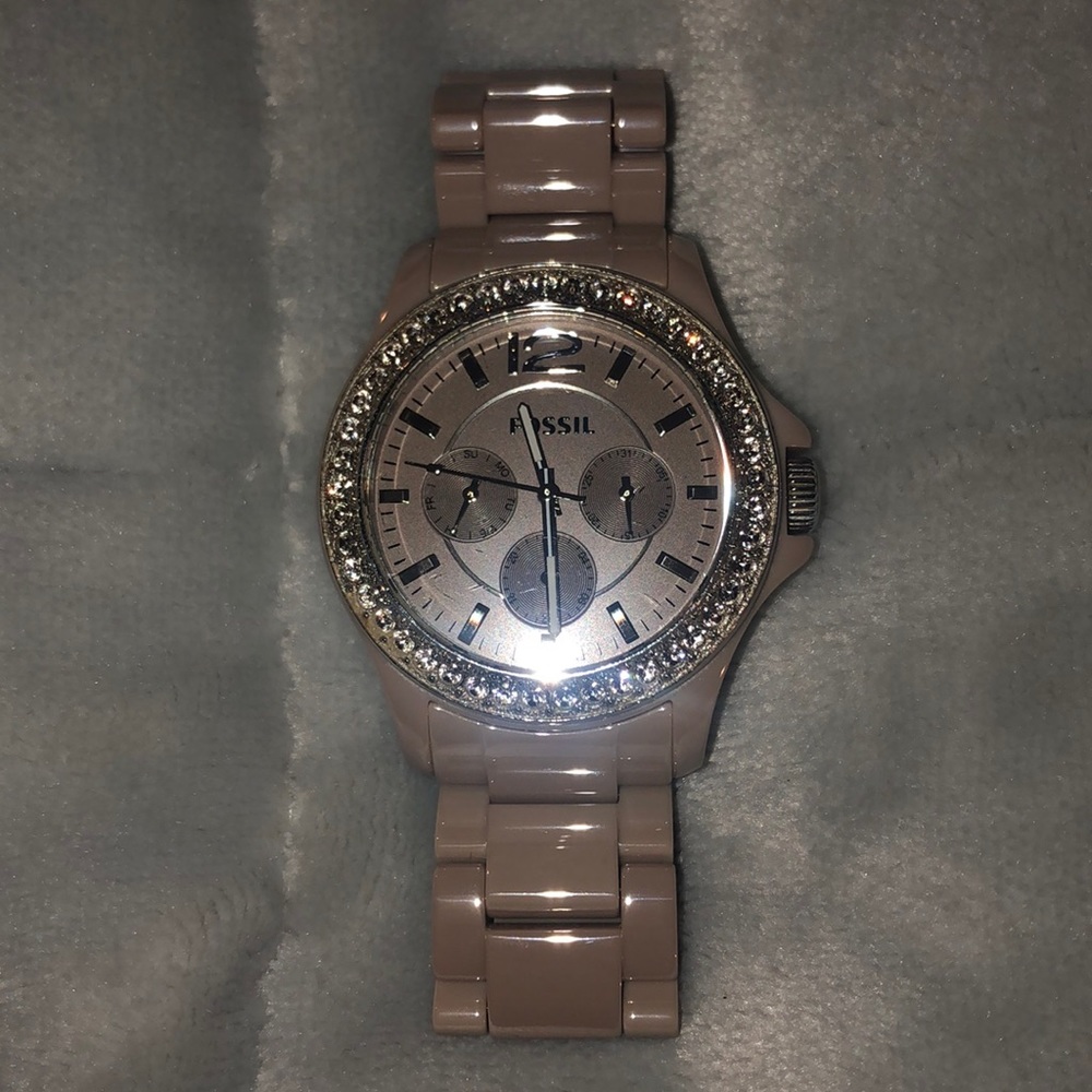 💕Women’s Fossil Watch